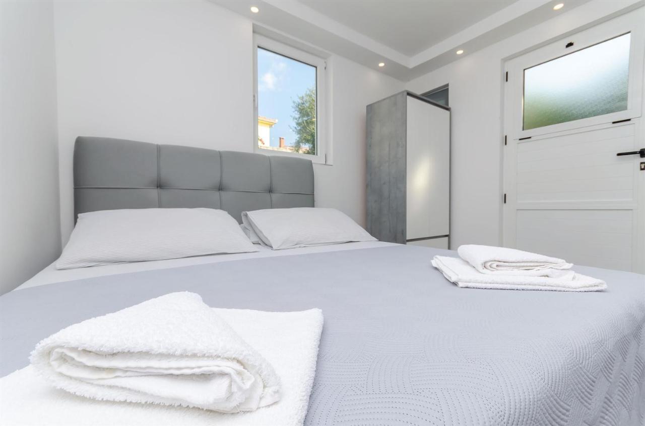 Apartments Milan ロゴズニッツァ エクステリア 写真