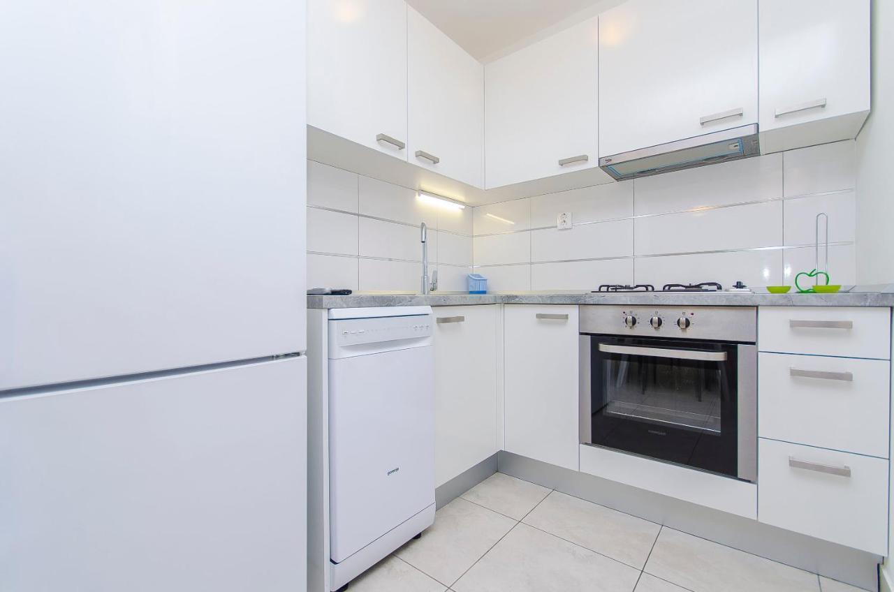 Apartments Milan ロゴズニッツァ エクステリア 写真