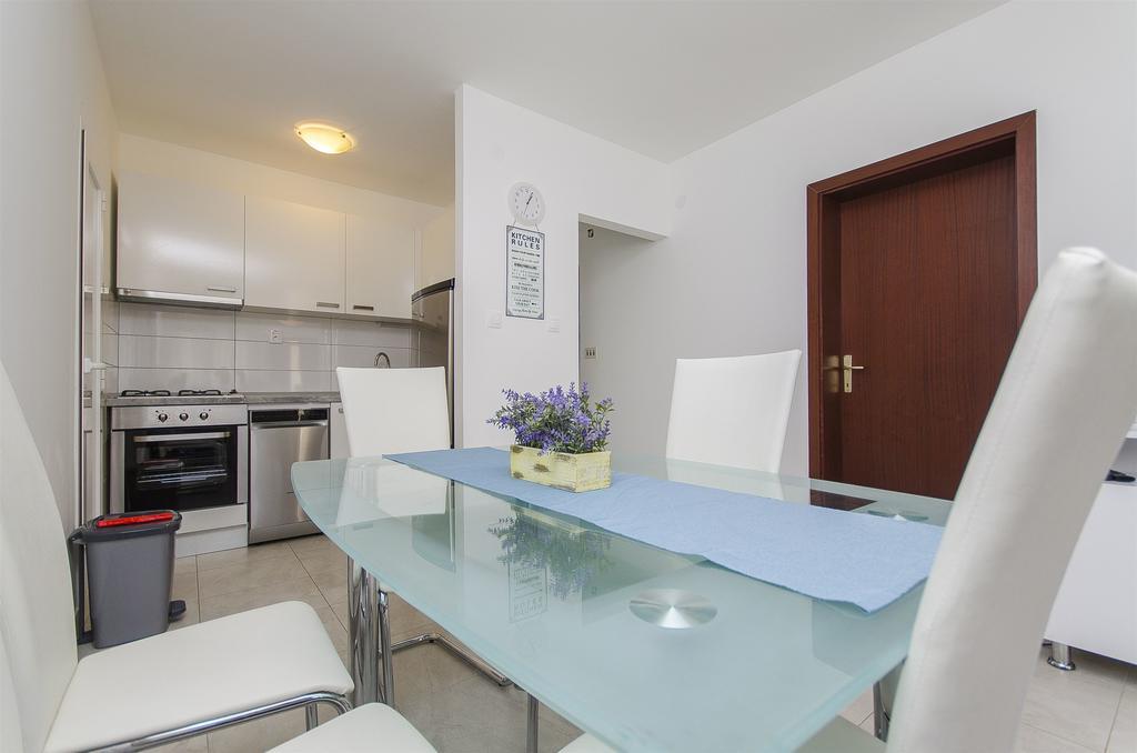Apartments Milan ロゴズニッツァ エクステリア 写真